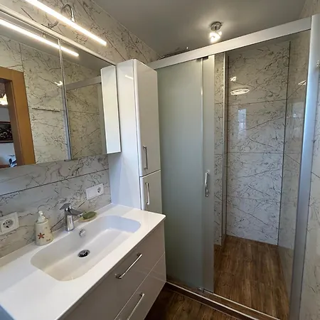 Δωμάτια σε οικογενειακή κατοικία Bijou Mieders